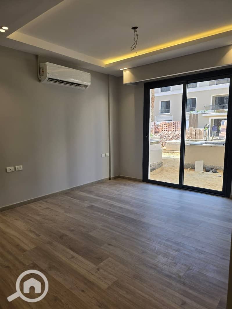 5 WhatsApp Image 2025-10-04 at 11.13. 18 AM (1). jpeg