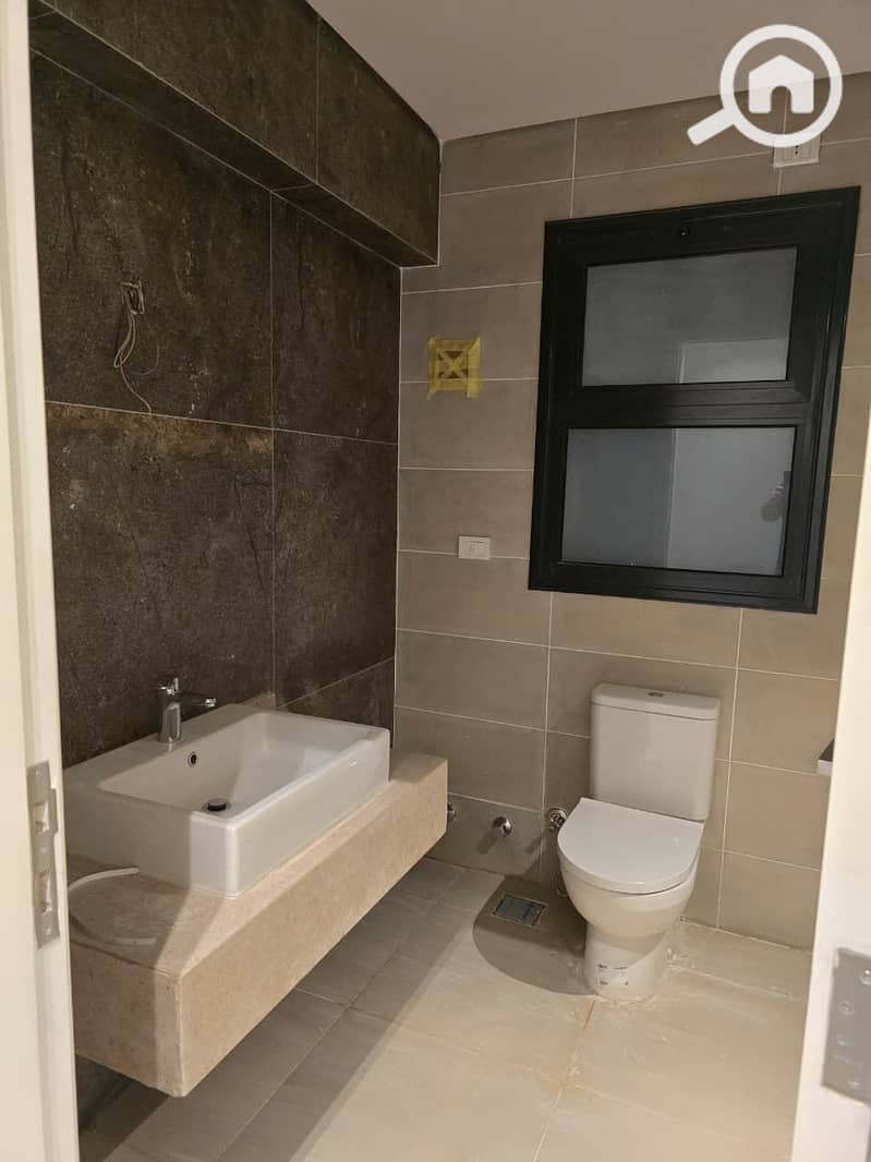 8 WhatsApp Image 2025-10-04 at 11.13. 19 AM (2). jpeg