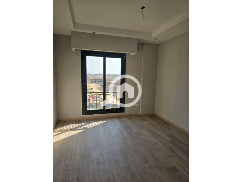 7 e84ffd65-a1a3-4f94-bac4-fa2dad95b539. jfif. jpg