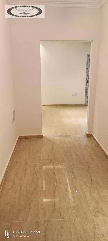 10 c7e5b29b-0d40-424c-bf84-332077d4a26c. jpg