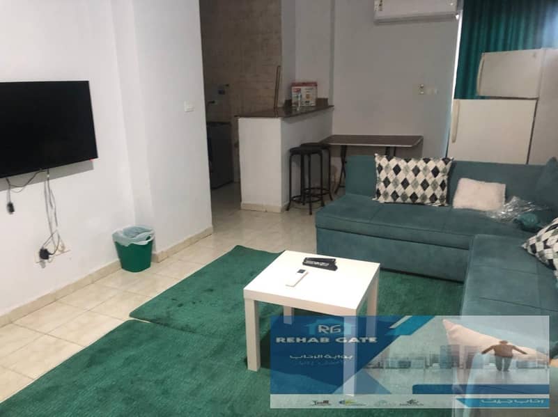 4 1 - Copy (3). jpeg