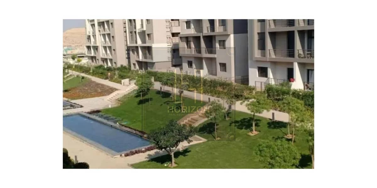 2 3263197-c9f7do_1. jpg