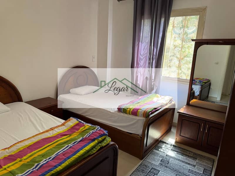 5 319049a9-ea31-4dbf-870b-432ed5a12960. jpg