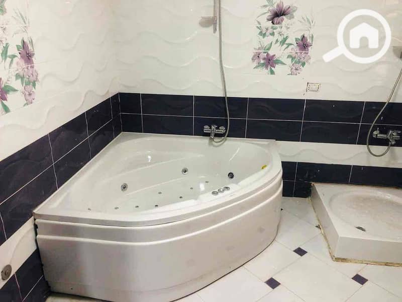 14 ddea16bc-f6c2-4e62-b034-392c42823fda. jpg