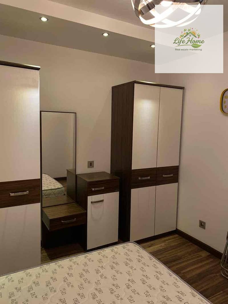 7 b0e7de2e-a390-451e-800f-6074c709ac61. jpg