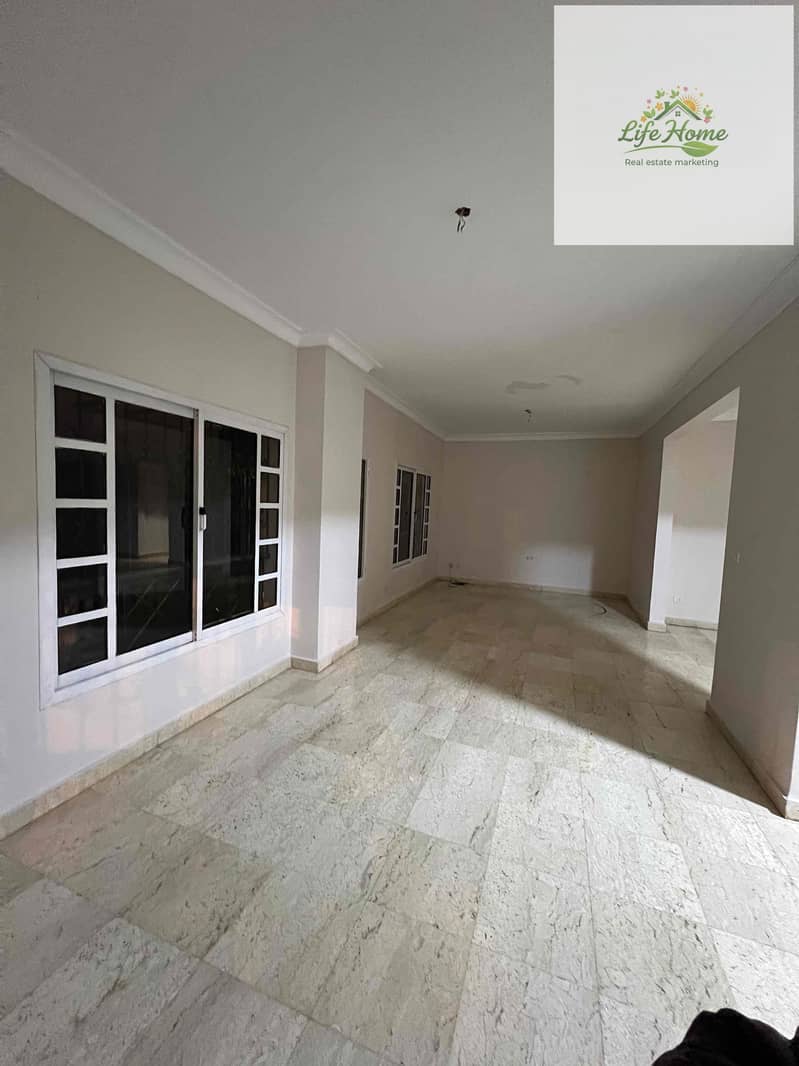 13 2c613b30-ff64-4879-8f46-ff5d0043613b. jpg