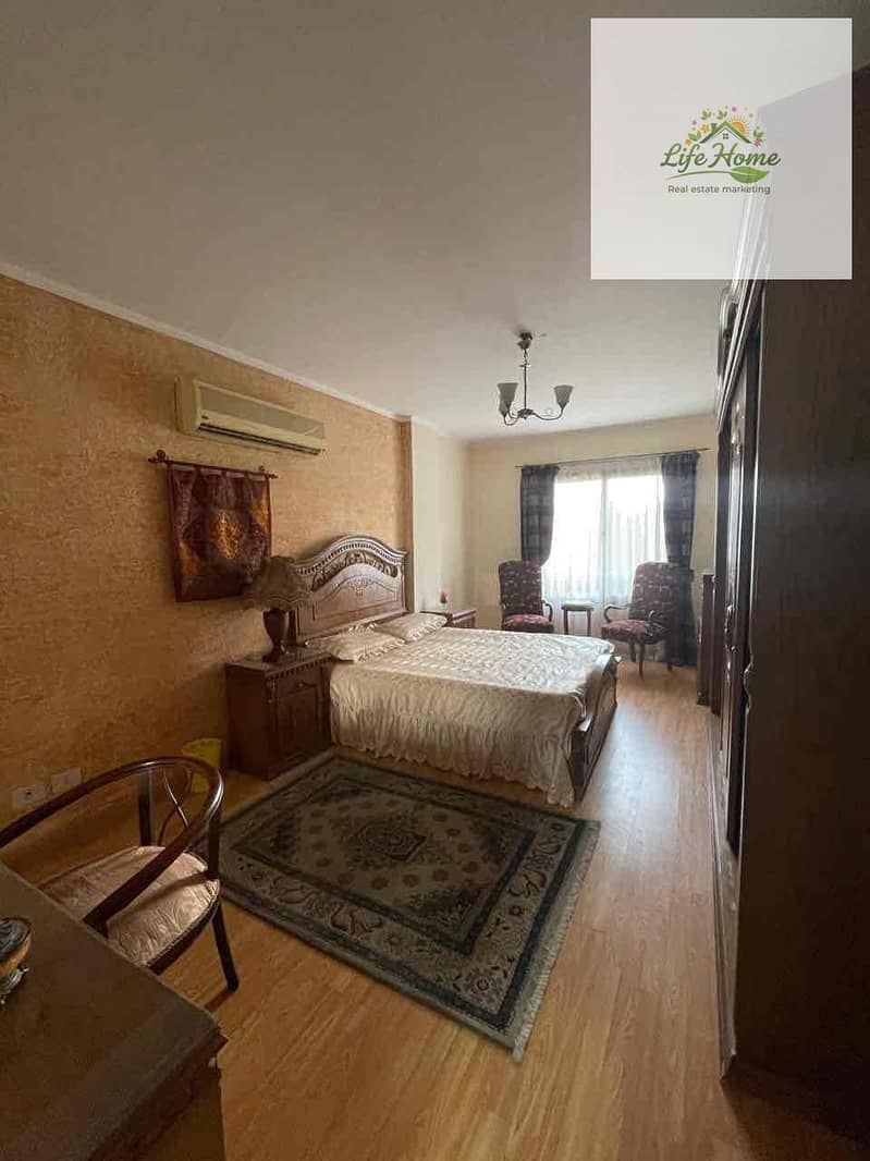 4 61c51519-5384-41f0-8485-65e0389dc063. jpg