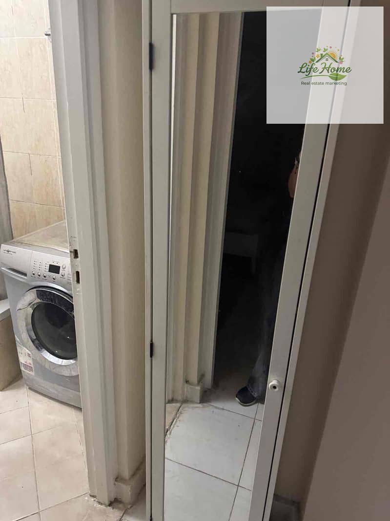 4 404ce779-9bac-442c-90cd-7a8f06d151ff. jpg