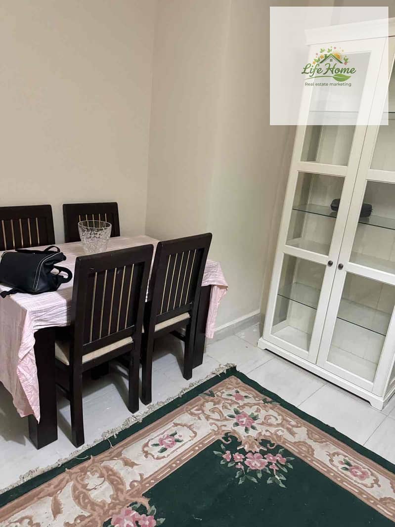 11 d50e16bf-1189-40c0-8dd2-a15f4951dc5f. jpg