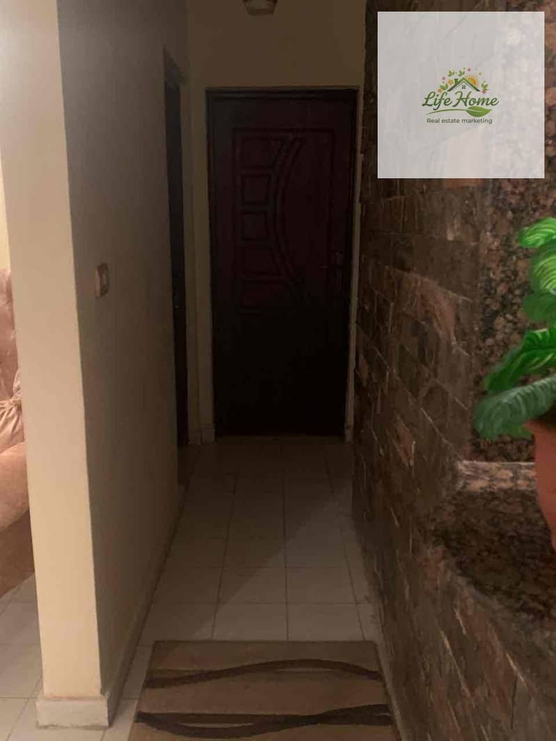 7 b8aee8eb-0be2-4690-a6a4-1138bb97e96a. jpg