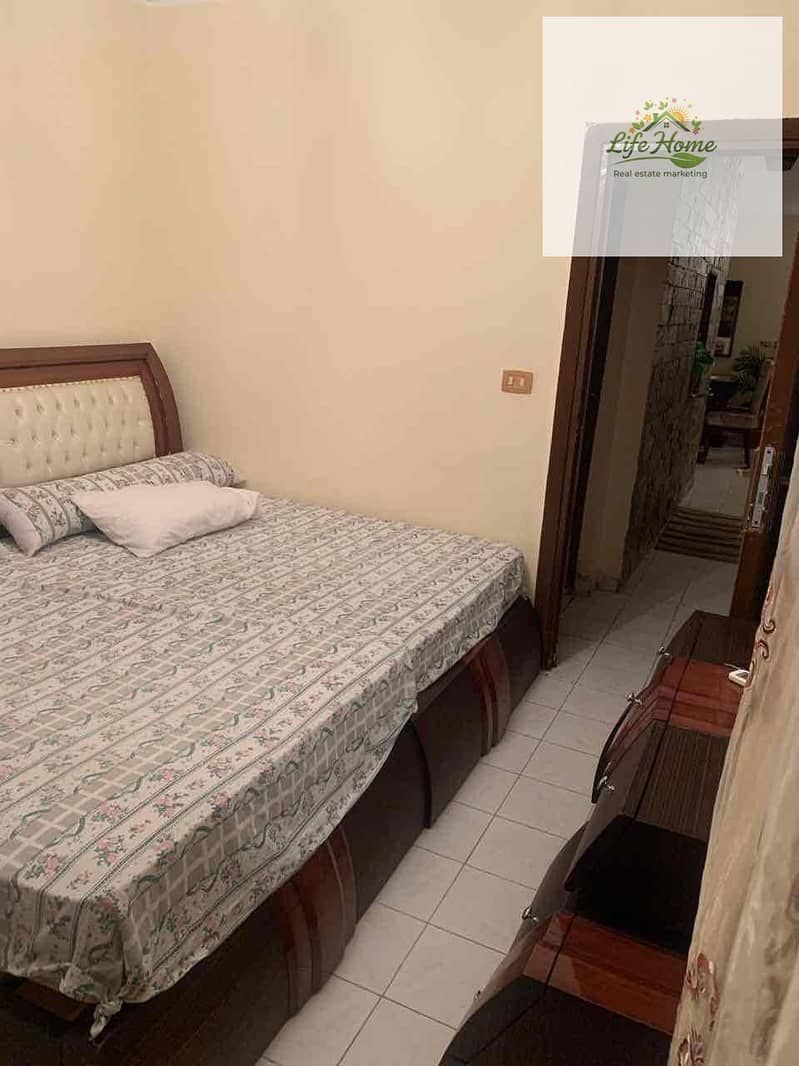 11 c82fd35a-5cc0-485a-9706-be15c24964bb. jpg