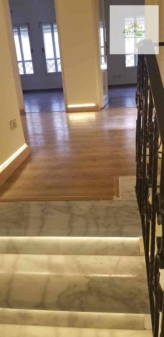 17 55e8cd21-e66e-4f0b-a4c8-cdb4cb2c11cc. jpg