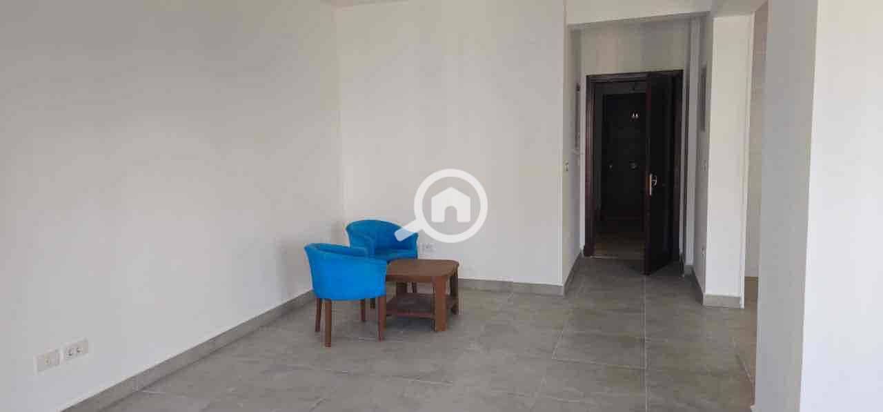 4 eac834e0-2f46-430c-a13c-326d4c90d4f9. jpg