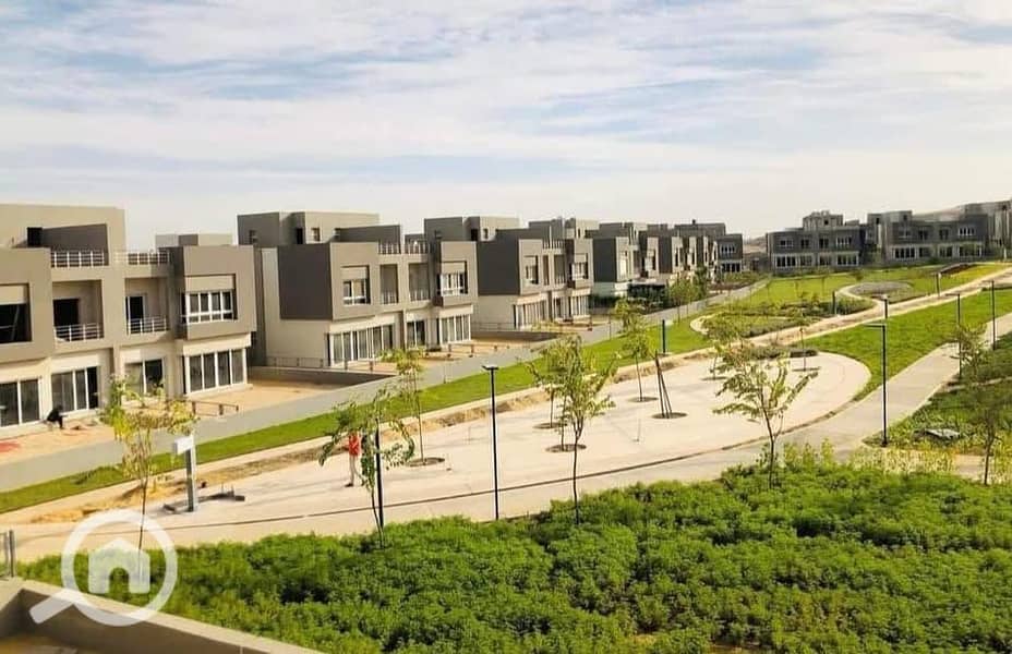 5 WhatsApp Image 2025-09-25 at 4.12. 31 PM (1). jpeg