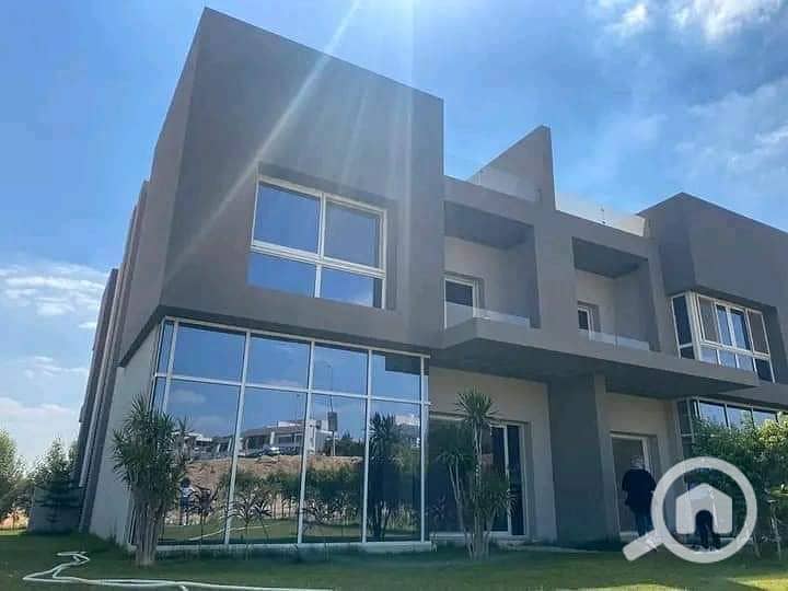 8 WhatsApp Image 2024-11-05 at 1.32. 05 PM. jpeg