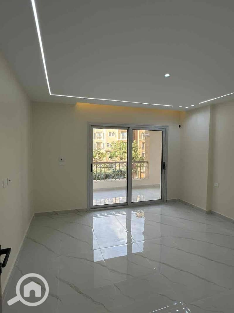 4 2295df2e-365c-4926-a413-f61888e19f3b. jpg