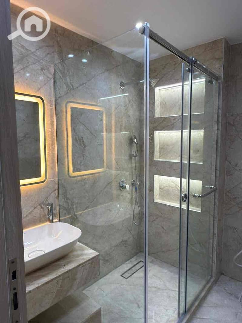 18 16072c11-f478-44df-90d3-2a3c928938af. jpg