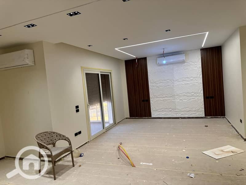 13 76ad42bb-7453-45da-a3d3-437cd17beaeb. jpeg