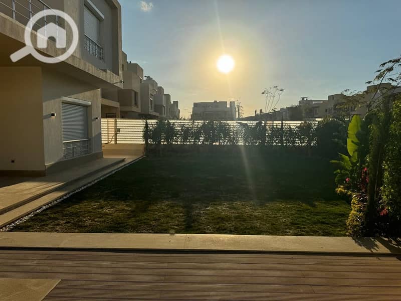 21 bcd4b9a8-ed57-4df2-9526-855c7fb5cccf. jpeg