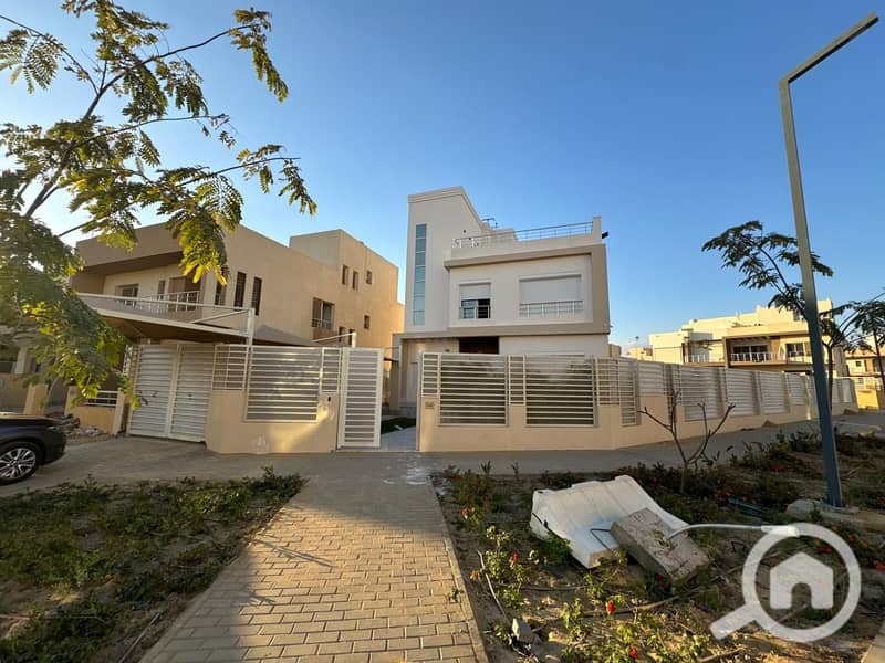 28 7c747218-a268-408f-ba50-bf3fec222dbb. jpeg