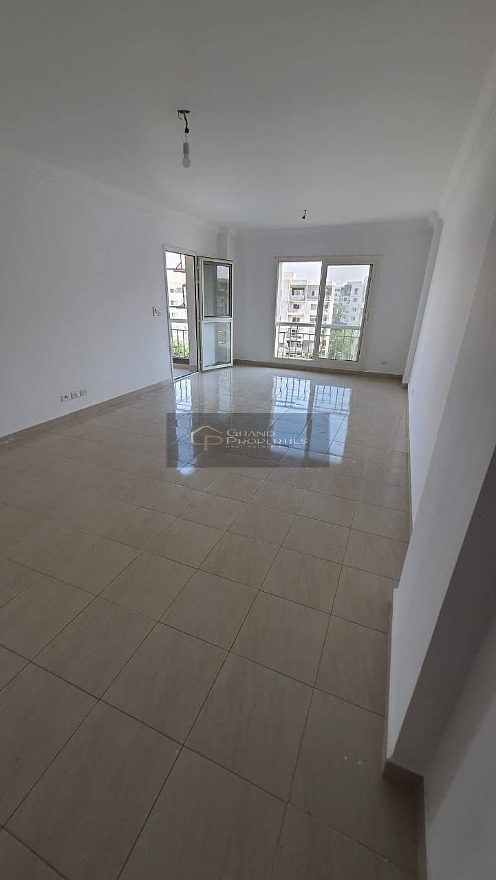 3 63d9122c-167d-4939-b00f-e81ed25850b9. jpg