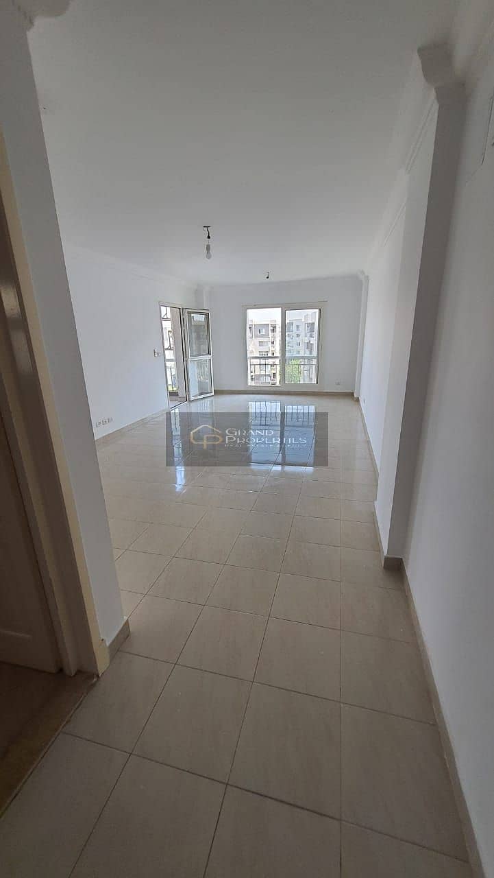 8 7f740a94-6bba-48cc-931a-372ebb1ebcb6. jpg