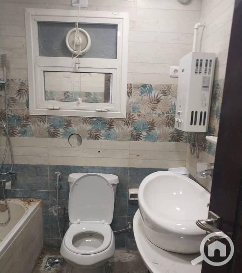 8 95802bdb-2776-4f98-adfb-f94e1dbe6ebe. jpeg