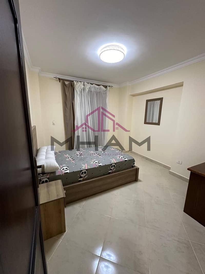 10 photo_6023739023769144237_y. jpg