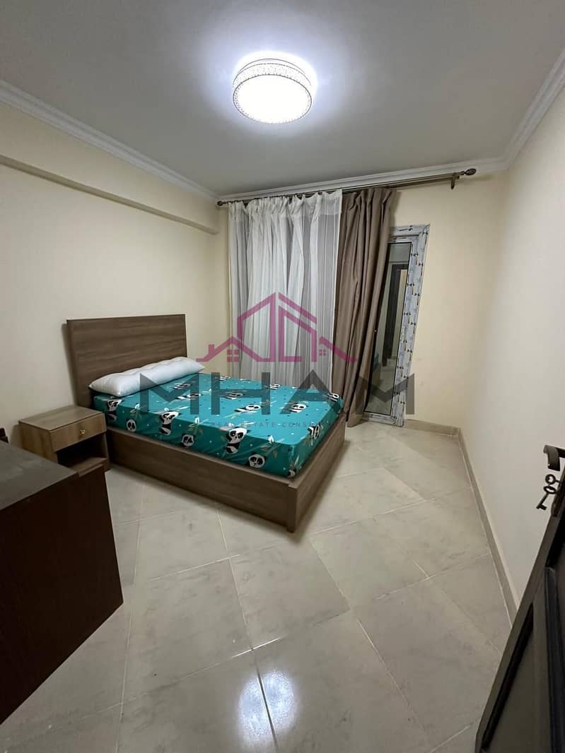 13 photo_6023739023769144239_y. jpg