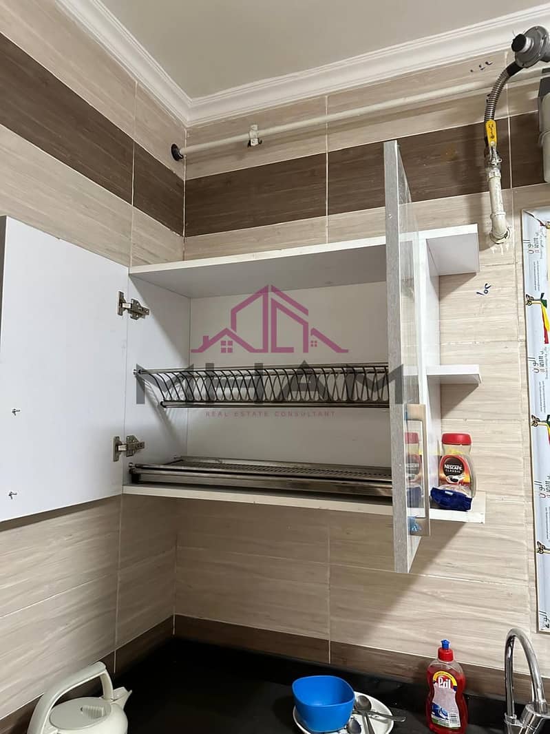 14 photo_6023739023769144240_y. jpg