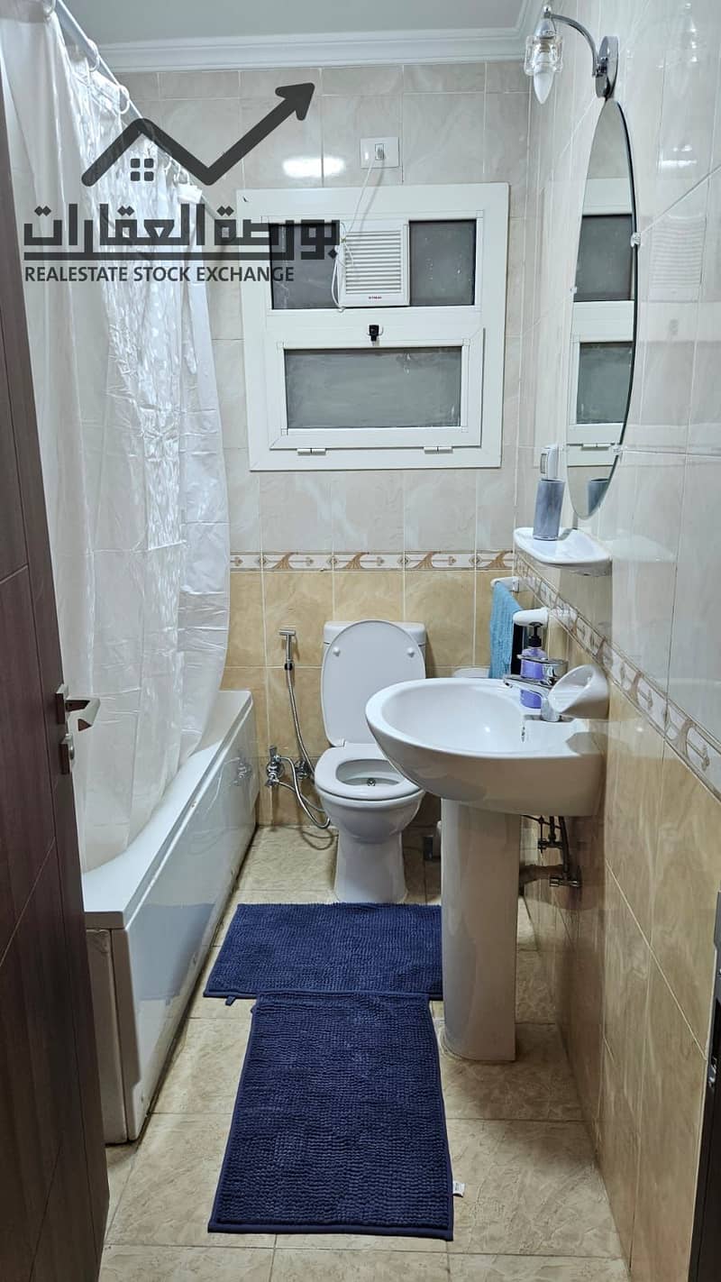 5 17eee678-f849-4cc3-ad19-d7c9b15bcf8c. jpg