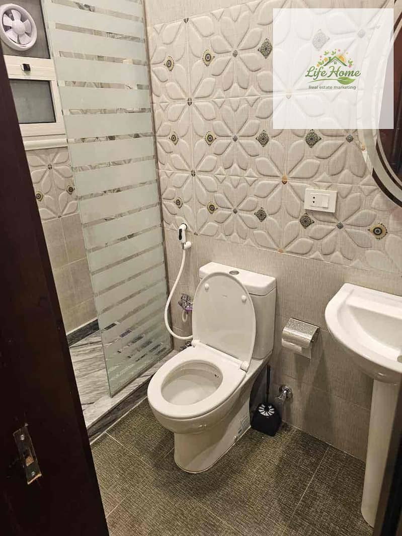 14 5d06aae3-9f39-4206-ac6d-93274893ac72. jpg