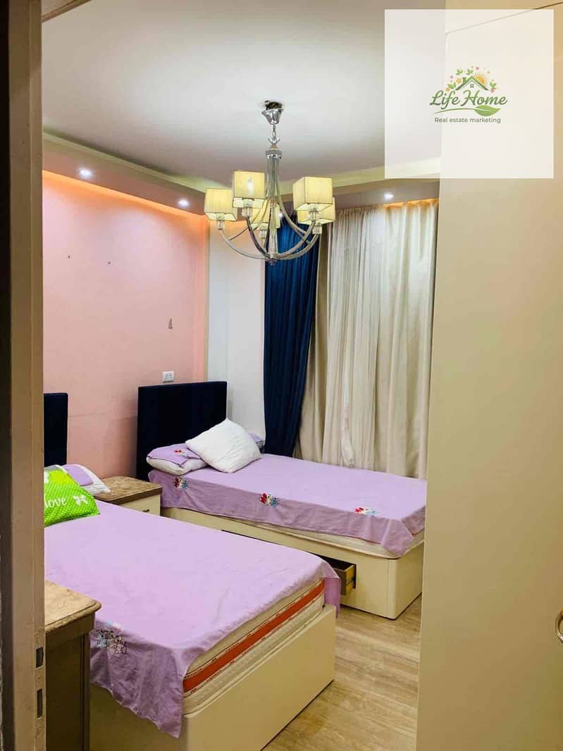 17 61edf0e6-a3d1-460b-9255-d816a17dc9f0. jpg