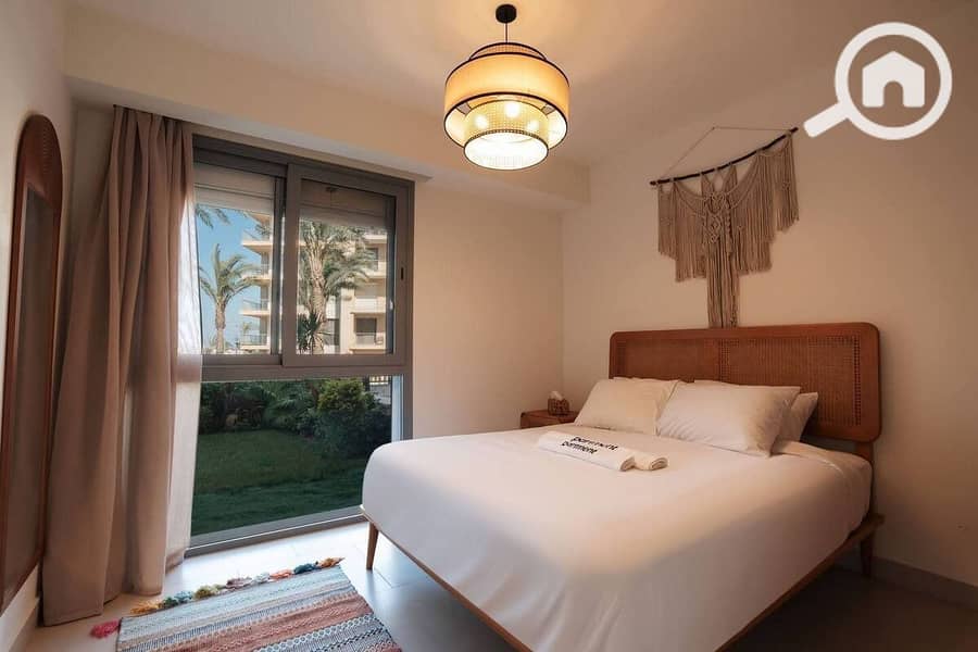 4 738d4e9b-8faf-425b-9ccb-06ea71b1fe59. jpeg