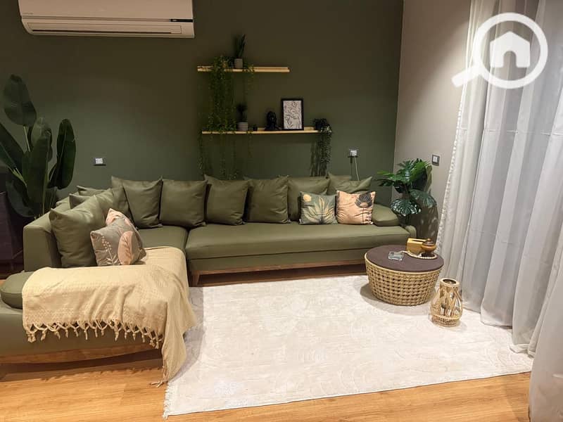 6 b74a8863-0763-4774-8965-58b942fcedc3. jpeg