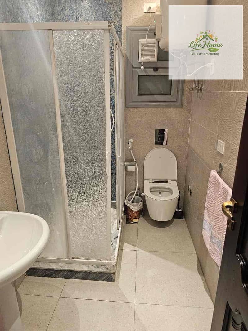 3 adbcbc9b-db97-460e-b37e-cbb5abf60335. jpg