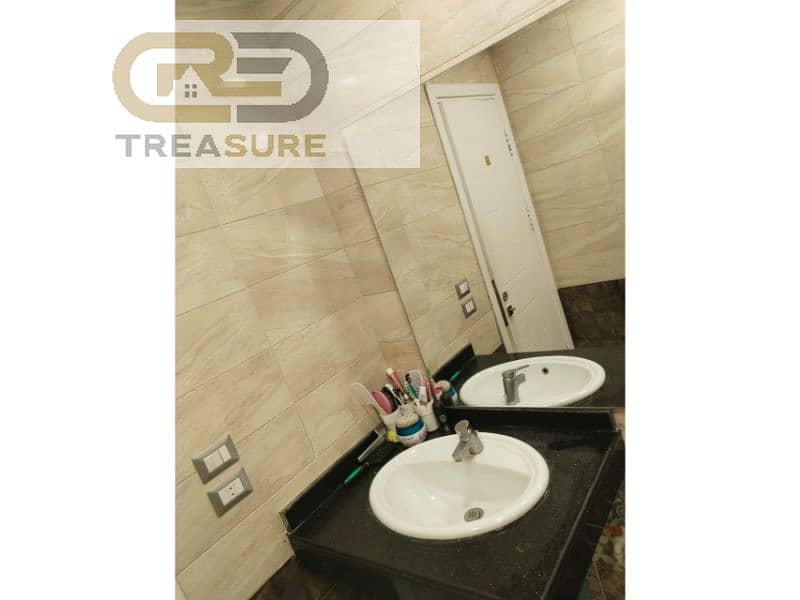 7 WhatsApp Image 2025-11-03 at 1.59. 10 PM (4). jpg