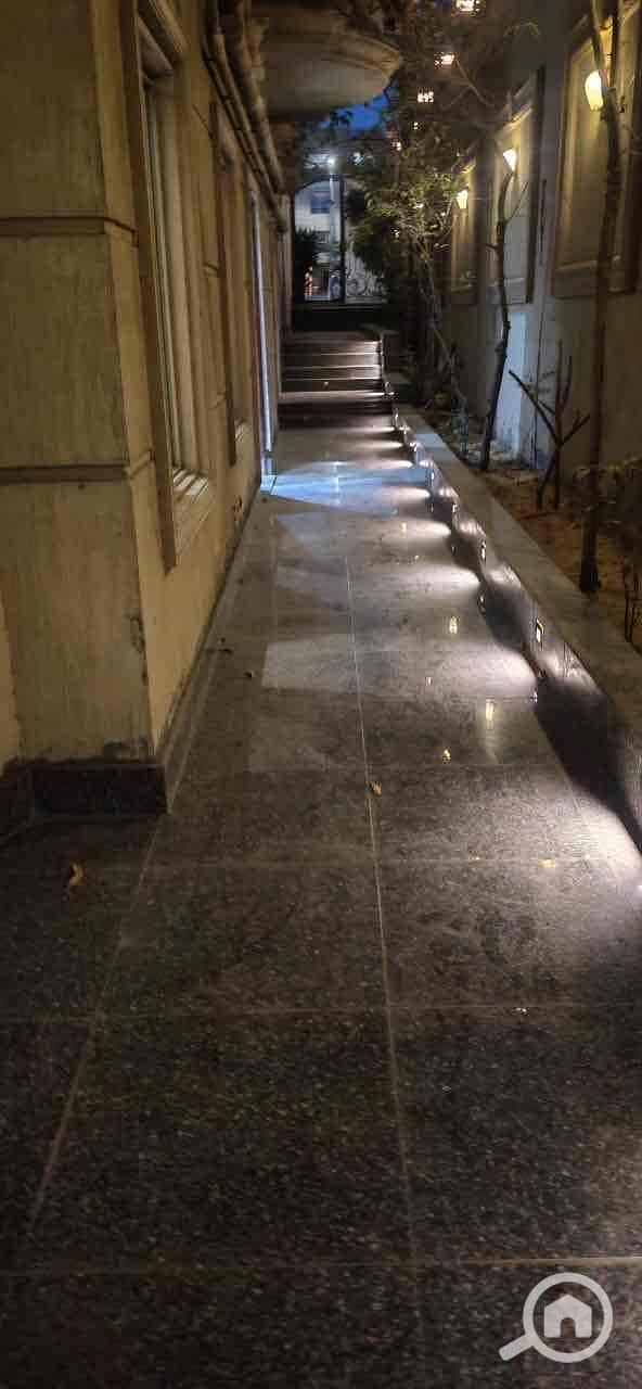 4 d40ad214-b744-406f-8a99-e91eefdb136f. jpg