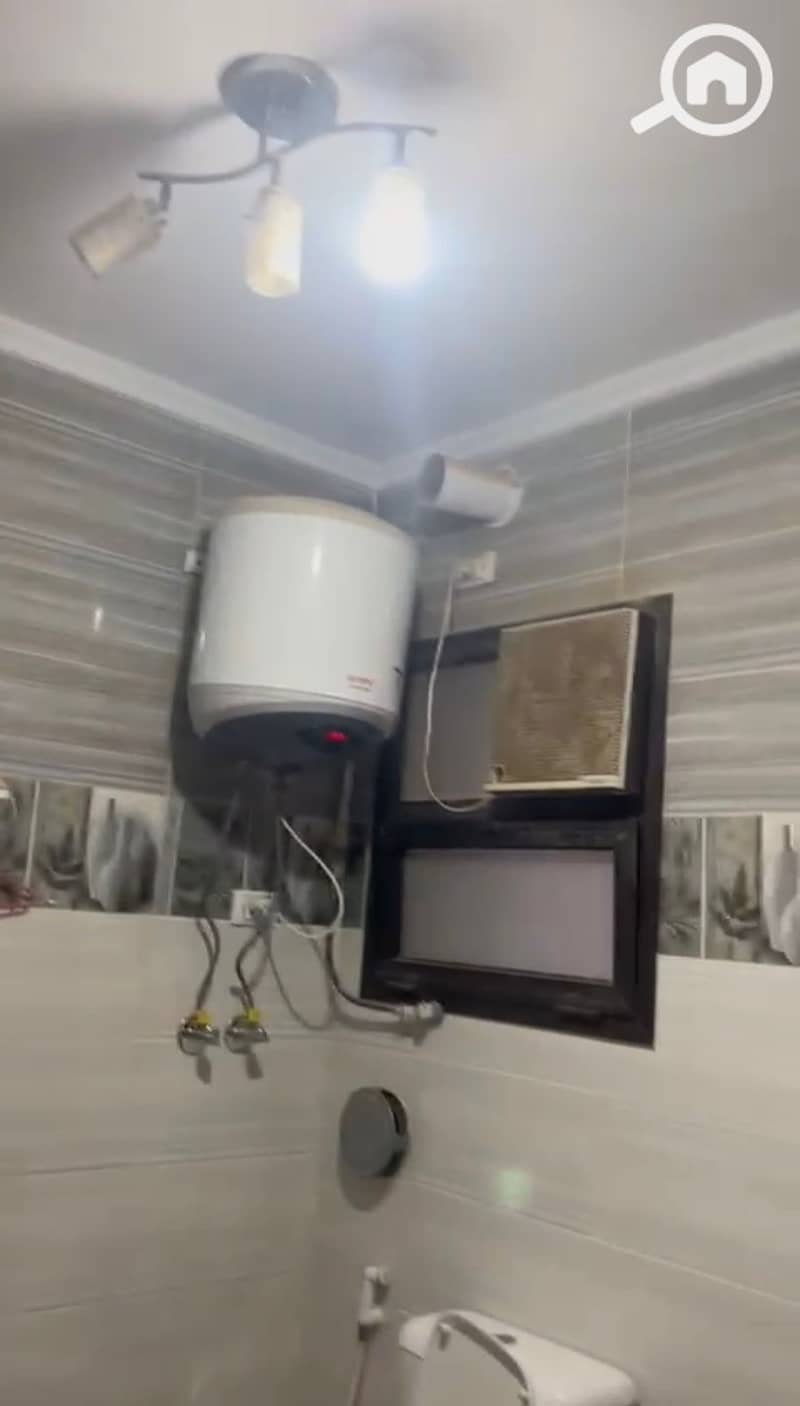 9 b439b0c0-04f1-4bf2-94f9-f58abbe5dc20. jpeg