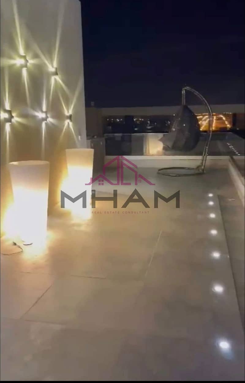 12 photo_6023739023769144181_y. jpg