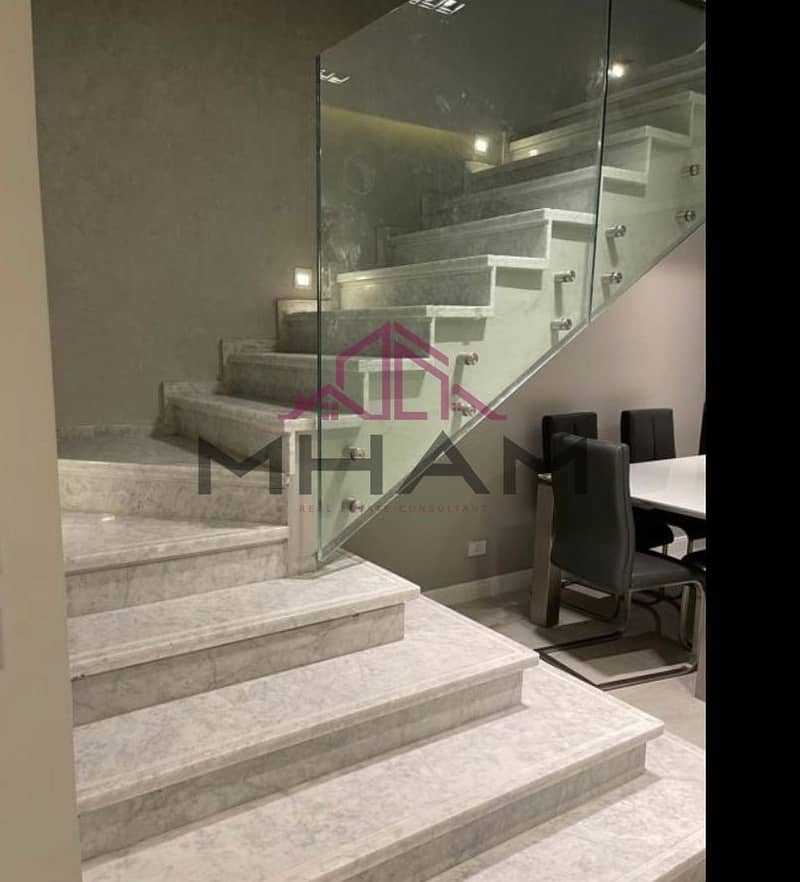 15 photo_6023739023769144184_y. jpg