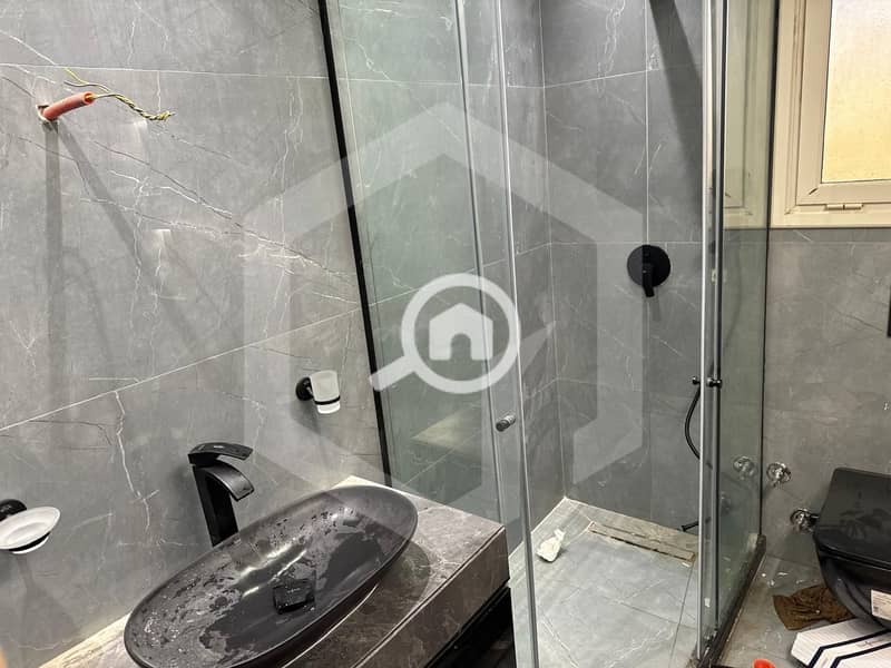 8 Grand Heights 8. jpg