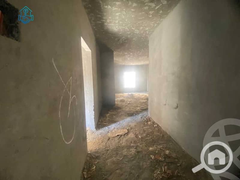 4 67a683a1047ea119560082. jpg