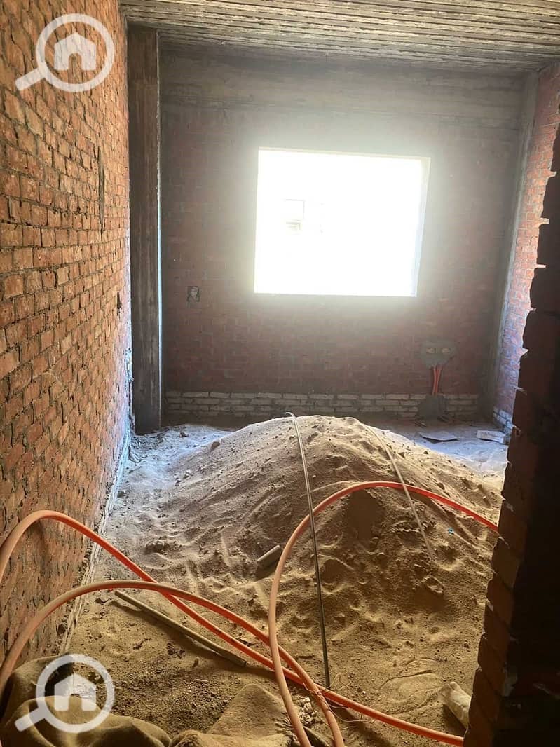 13 sdupbAbAj0mZxcc9uGrWFhuqcHgPXKBq3vjDZbP4. jpg