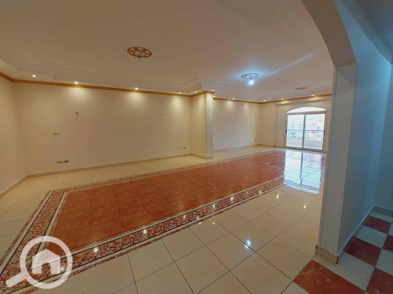 4 5ebe748f-0f24-4aff-829a-570bcd098f23. jpg