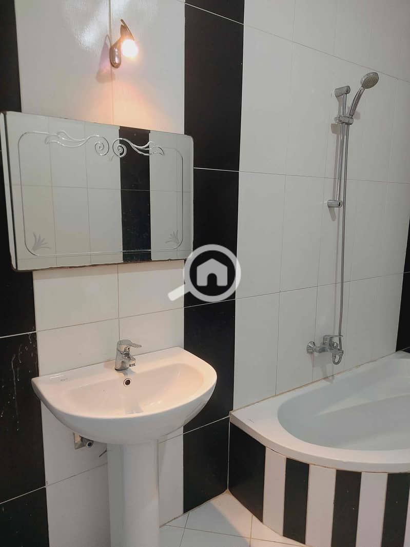 21 6bdc0ae0-d33a-4886-b7ed-d8f791419116. jpg