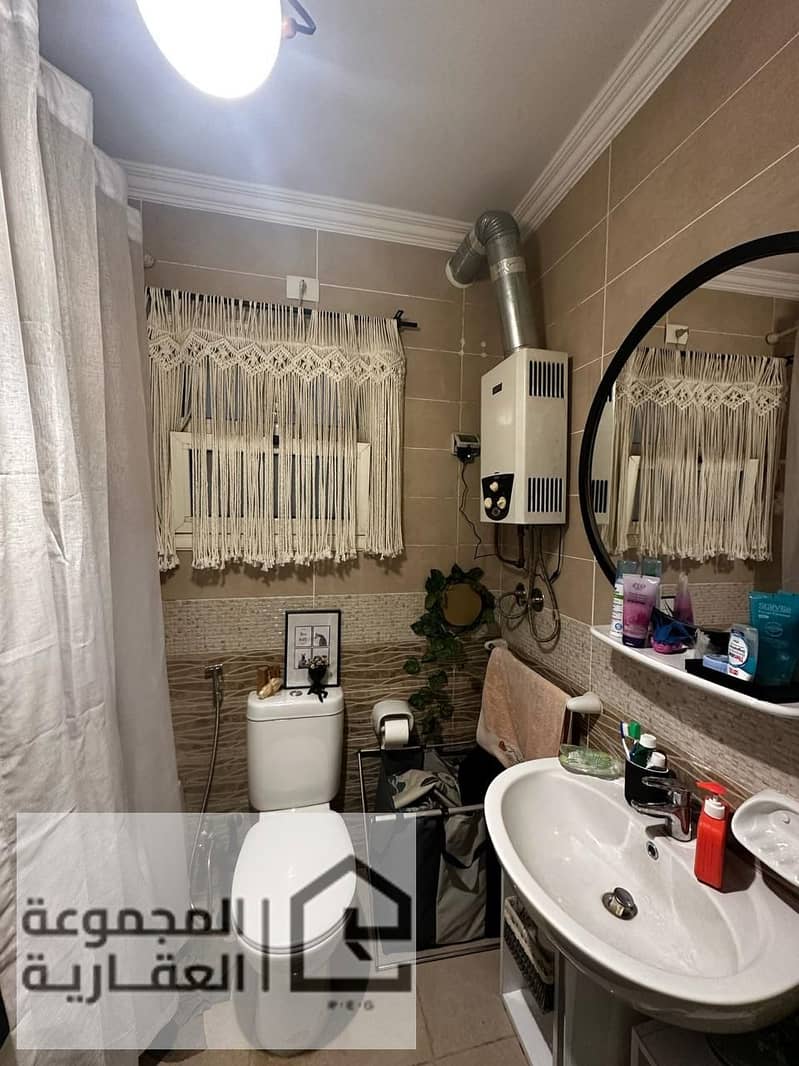 8 c1ed086c-5d7d-46a2-8c5a-0a16953873dd. jpg