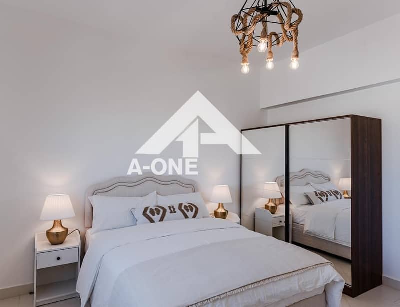 8 e00e4982-6aed-4b04-b32e-292956a7d734. jpg