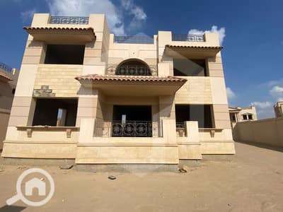 فیلا 5 غرف نوم للبيع في الشيخ زايد، الجيزة - Royal City 1. jpg