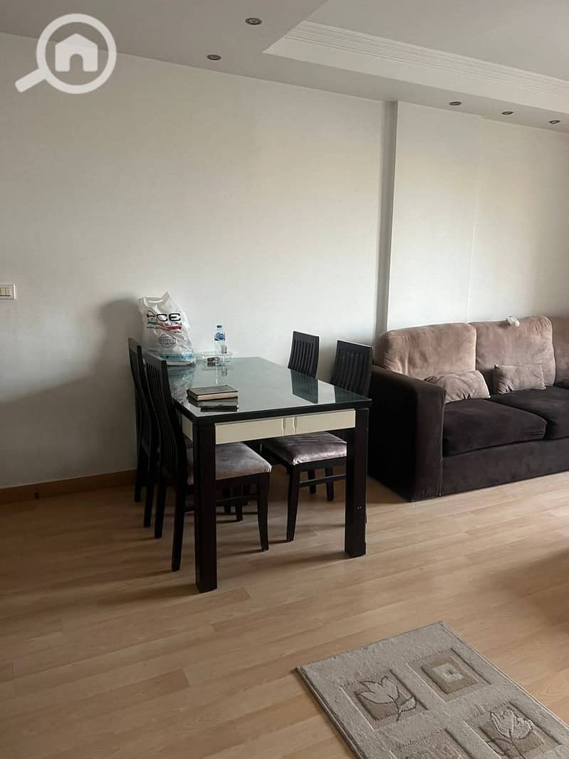 2 368f0ba0-57a7-48fb-907a-a8696b0ab1de. jpeg